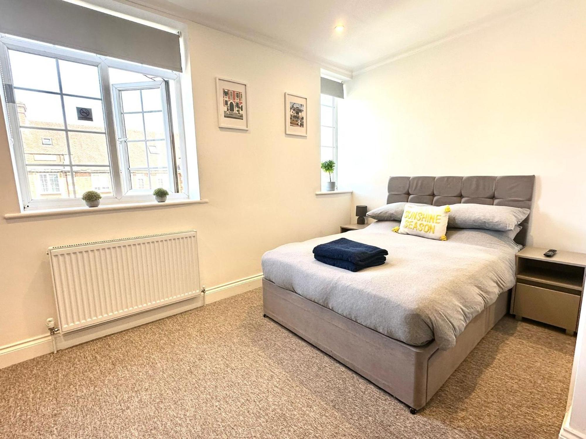 Spectacular Modern, Private Apartment,15 Mins To Central London Hendon Ngoại thất bức ảnh