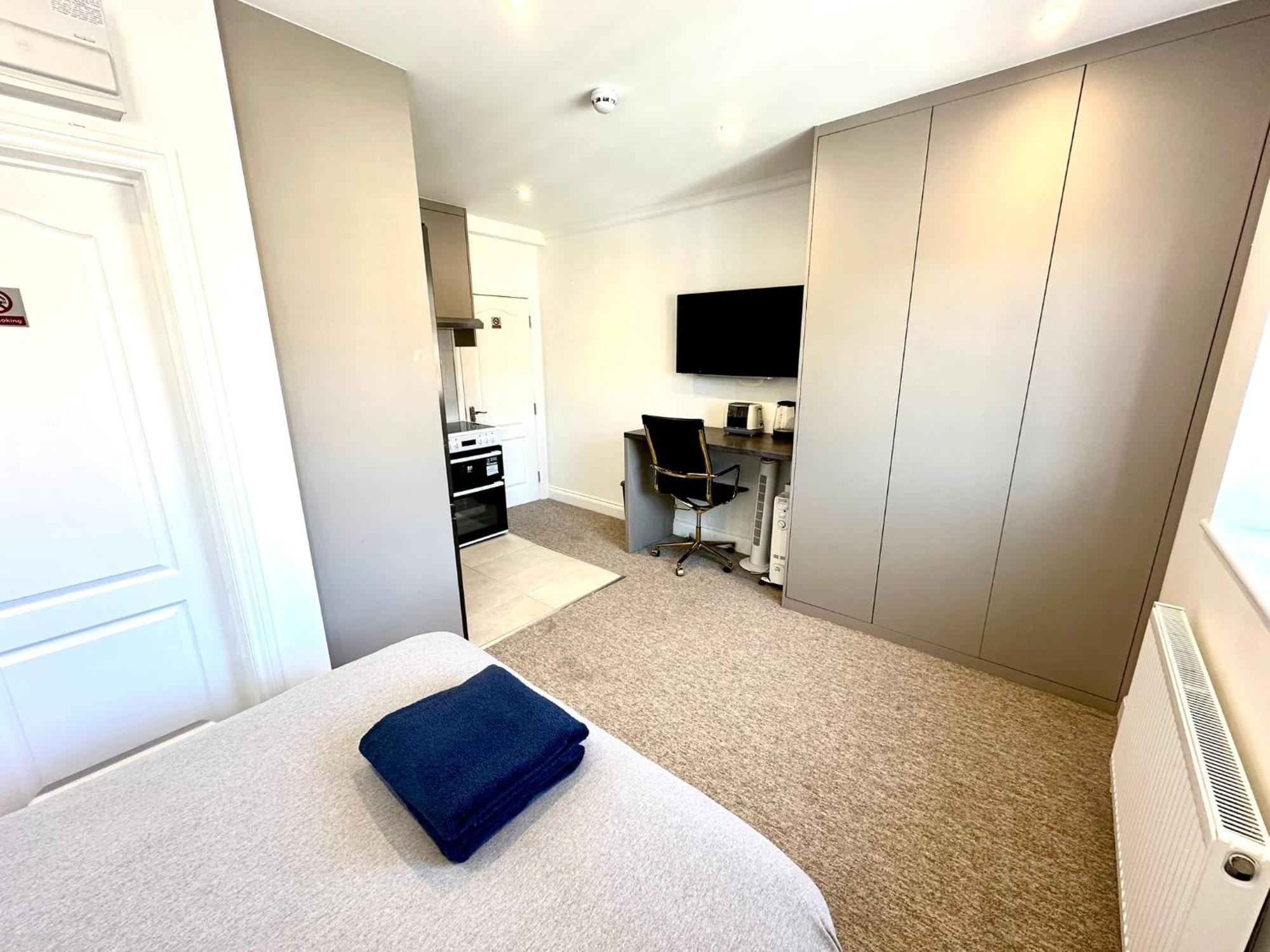 Spectacular Modern, Private Apartment,15 Mins To Central London Hendon Ngoại thất bức ảnh